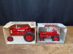(2) 1/16 Farmall 350 + 140 NIB Ertl
