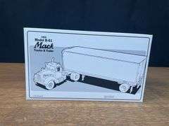 1/34 Pepsi Mack B-61 Semi NIB 1st Gear