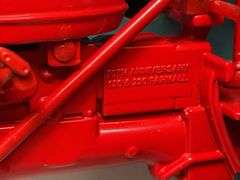 1/16 Farmall 130 +230 50th Anniversary Set NIB Ertl