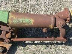 John Deere Model B Wide Front End
