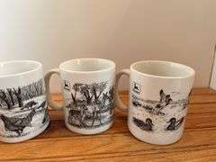 (4) John Deere Wildlife Mugs