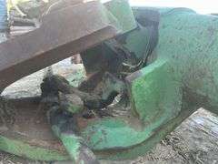 John Deere Model B Wide Front End