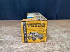 1/16 IH Scout Traveler NIB Ertl