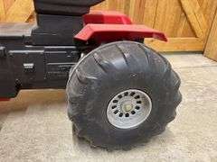 IH Pedal Tractor Ertl