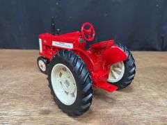 (2) 1/16 Farmall 350 NIB Ertl