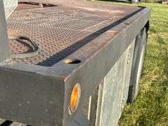 International Semi with Flatbed