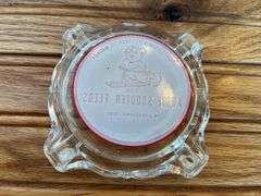 (3) Ashtrays