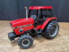 1/16 Case-IH Maxxum 5130 1989 Kansas City NIB Ertl