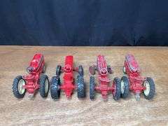 (4) 1/16 IH Tractors Ertl