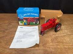 1/16 Farmall Super M-TA 1991 NFTS NIB Ertl