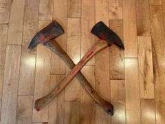 (2) Axes