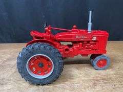 1/16 Farmall Super M-TA 1991 NFTS NIB Ertl