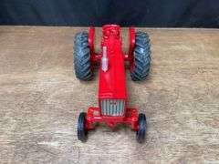 1/16 Farmall 706 1992 Ontario NIB SM