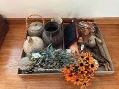 Travel Artifacts/Decor