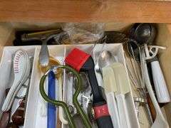 Assorted Utensils