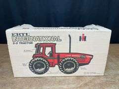 1/16 IH 6388 NIB Ertl