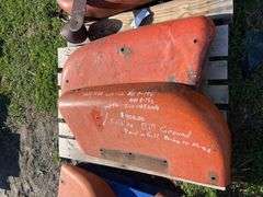 Allis Chalmers D14 and D15 Fender Set