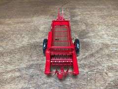 1/16 McCormick Spreader Precision Ertl