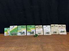 (9) 1/64 + 1/32 John Deere Ertl