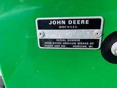 John Deere 216