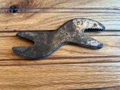 (3) Alligator Wrenches