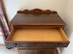 Vintage Chest of Drawers