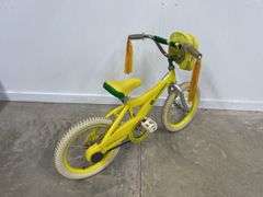 John Deere 16" Girls Bike