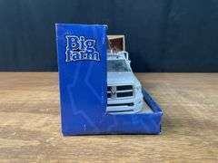 Ram 3500 Service Truck Big Farm NIB Ertl