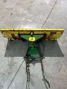 1967 John Deere 112 Hydraulic Lift