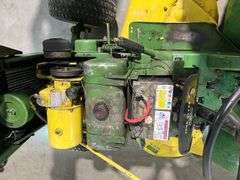 1967 John Deere 112 Hydraulic Lift