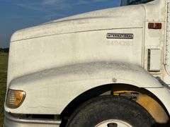 International Semi with Flatbed