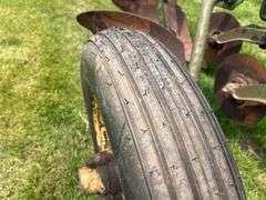 John Deere 52 Plow