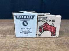 (2) 1/16 Farmall H + M NIB