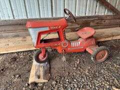Mac 4 Pedal Tractor