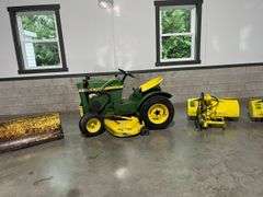 1967 John Deere 112 Hydraulic Lift