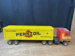 (3) Wal-Mart, Red Brand Nails, Pennzoil Semis Ertl