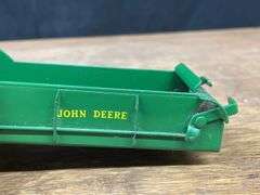 1/16 John Deere Spreader NIB Eska