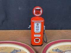 Gas Pump, Tray, Stickers, Collector Cards