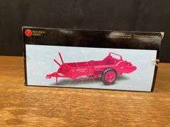 1/16 McCormick Spreader Precision Ertl