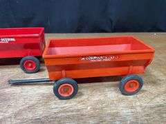 (3) 1/16 Farmall M + Wagons Product Miniature