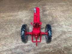 1/16 Farmall M Precision Ertl