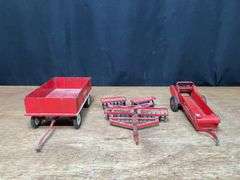 (3) 1/16 IH Wagon, Spreader, Disk