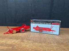 1/16 McCormick Spreader Precision Ertl