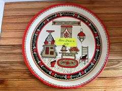 (3) Trays