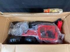 IH 2+2 Ride-On Tractor NIB Ertl