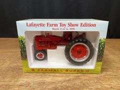 1/16 Farmall Super C 1999 Lafayette NIB Ertl