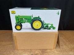1/16 John Deere 40T w/Plow Collectors Center NIB Ertl