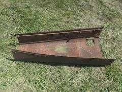 John Deere Unstyled Model G Hood