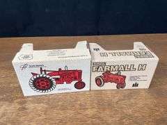 (2) 1/16 Farmall H + M NIB
