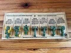 1/64 John Deere Tractor Historical Set NIB Ertl